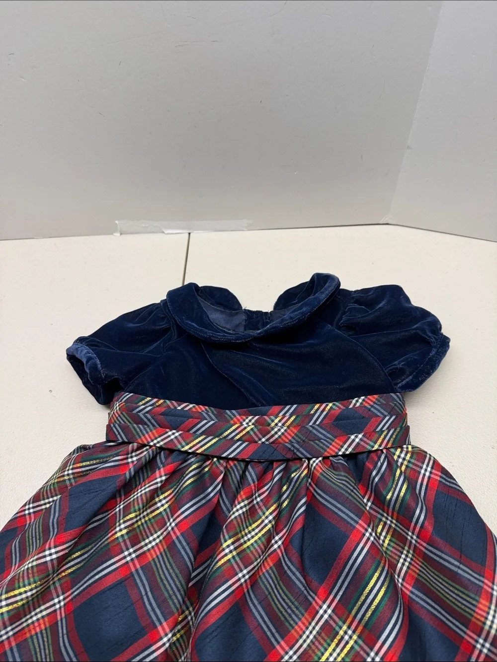 Gymboree Navy Velvet Top Red Plaid Skirt Holiday Dress. NWOT, size 18-24M